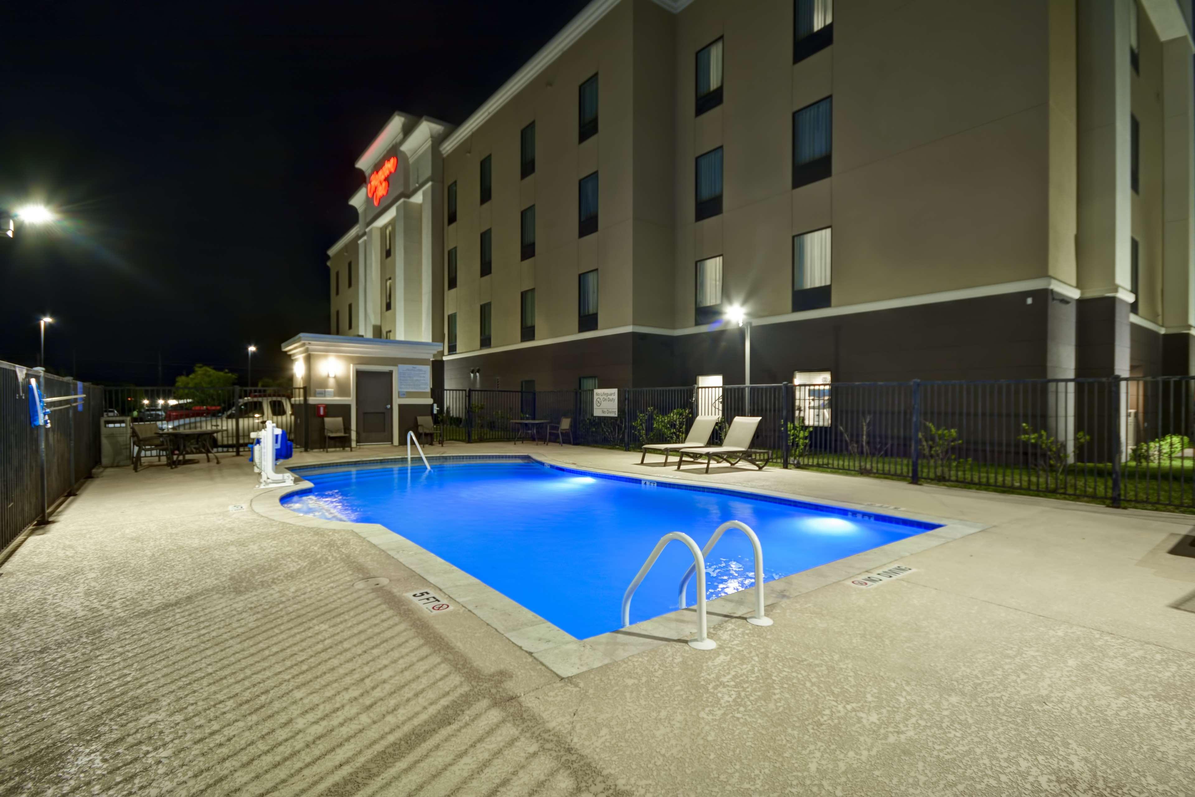 Hampton Inn Kenedy Eksteriør billede