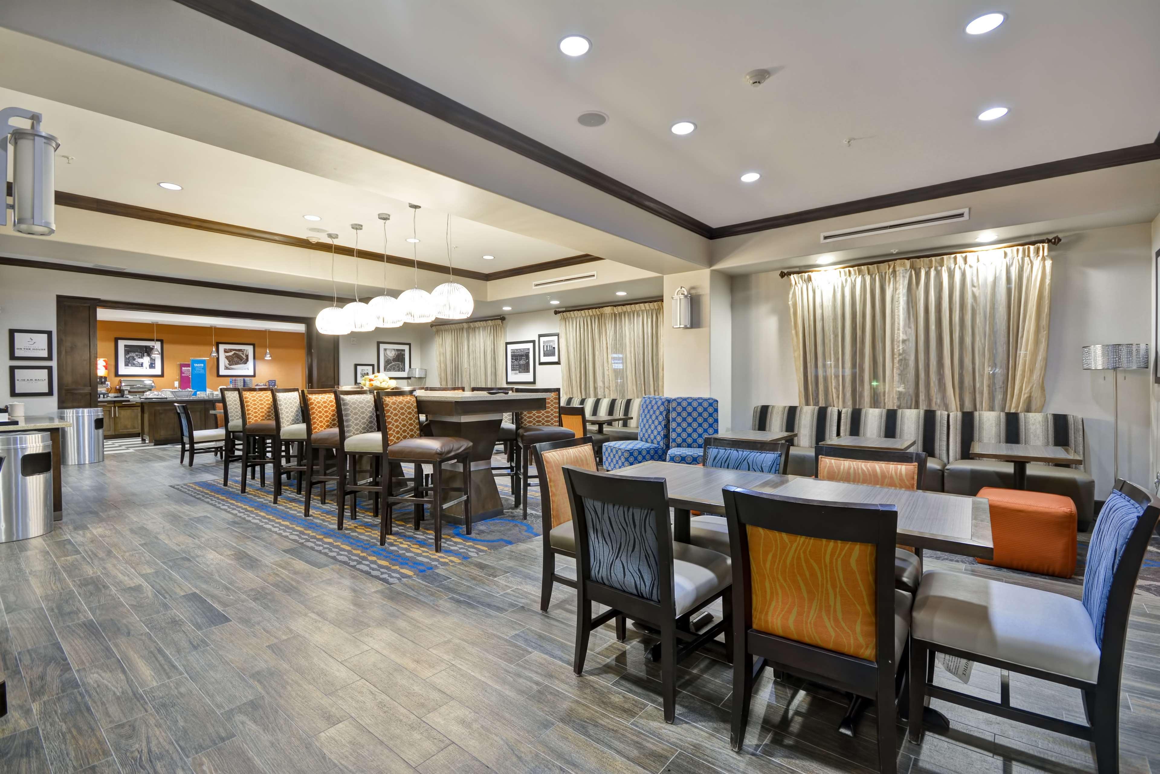 Hampton Inn Kenedy Eksteriør billede
